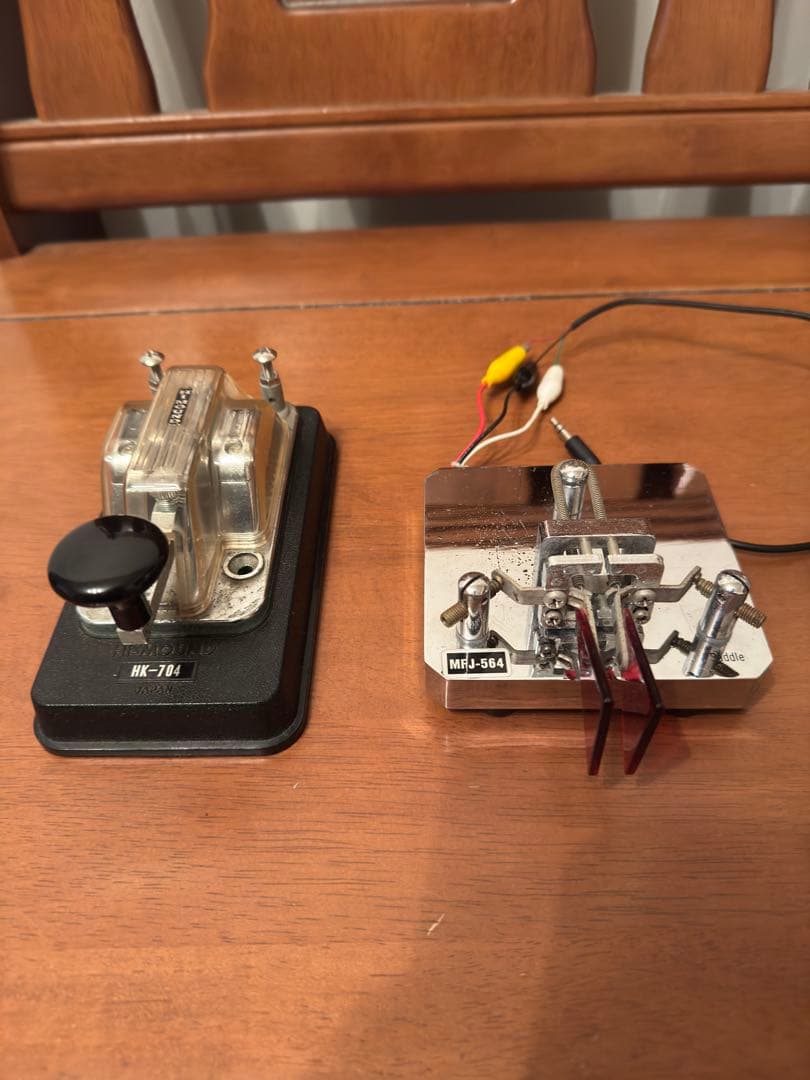 MFJ-564 HK-704 電鍵セット MFJ-564 HK-704 電鍵セット